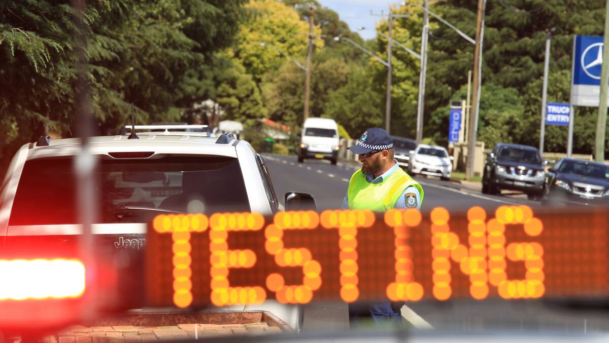Random police breath and drug testing in Orange, NSW. PHOTO: Australian Community Media. 