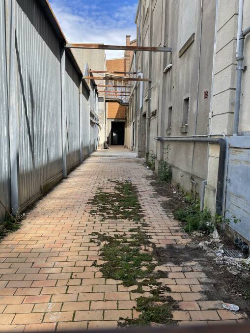 The adjacent laneway at Australia Cinema 4 on Lords Place in Orange will be converted into an open wall garden as part of the hotel renovation plans. 