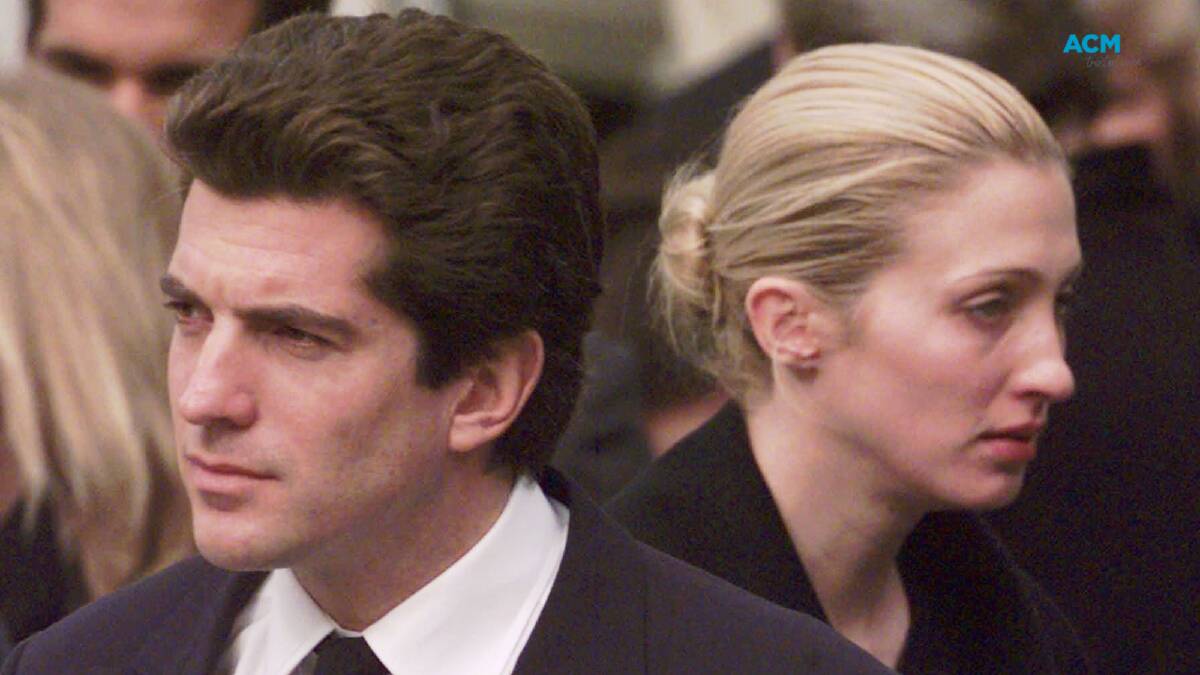 In which year did John F. Kennedy Jr. and Caroline Bessette-Kennedy die in a plane crash? File picture