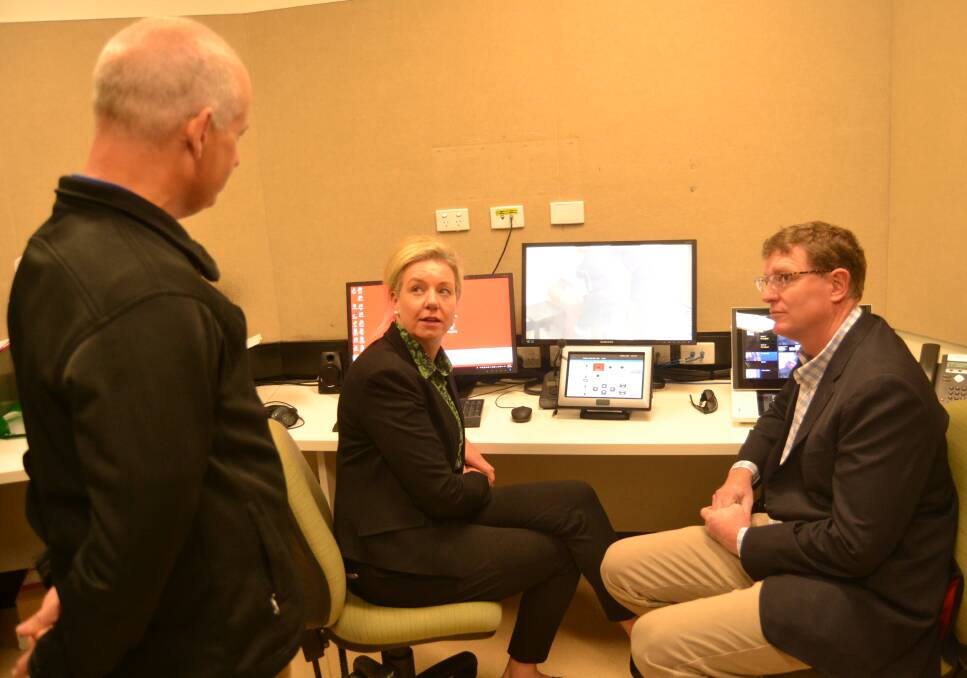 VISIT: Charles Sturt University paramedicine lecturer Sandy MacQuarrie with Minister for Regional Health Bridget McKenzie and Member for Calare Andrew Gee. Photo: BRADLEY JURD