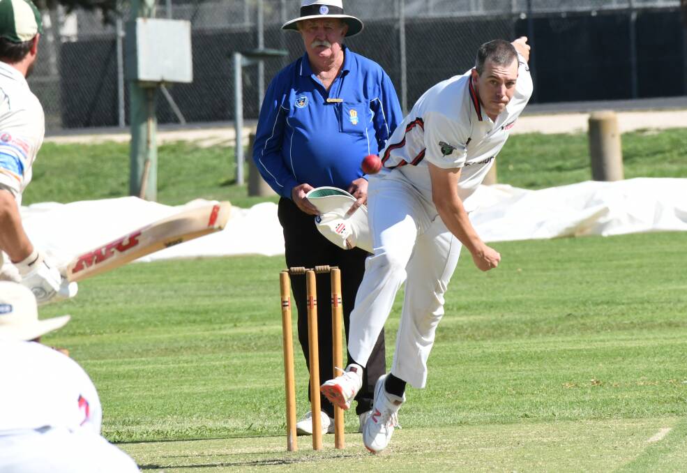 HEAT IS ON: Clint Moxon in bowling action for Bathurst City last saturday against Orange City at Morse Park 1. Photo: CHRIS SEABROOK 021520city1