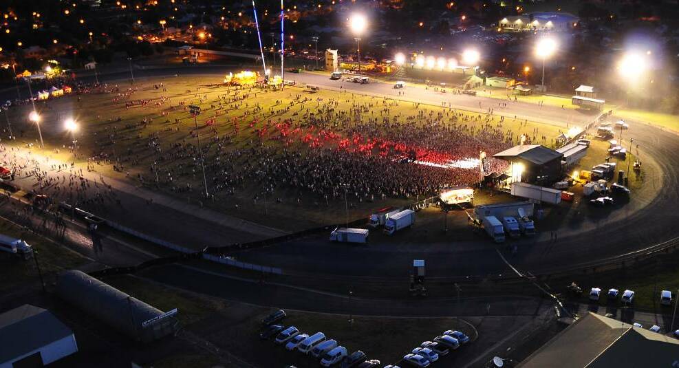 MASSIVE EVENT: triple j's One Night Stand in Dubbo in 2013. Photo: DAILY LIBERAL