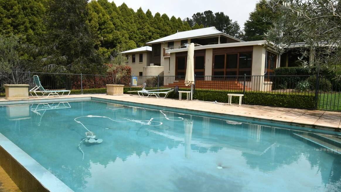 UNIQUE PROPERTY: The Uralla property on the fringe of Orange has a heated pool and well-established gardens. Photo: JUDE KEOGH 1010jkhouse23
