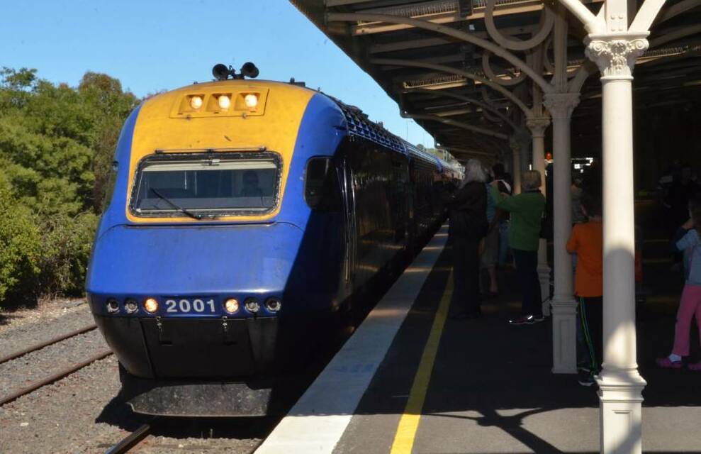 ALL ABOARD: NSW TrainLink will trial new train and coach routes across the Central West, starting in April. FILE PHOTO