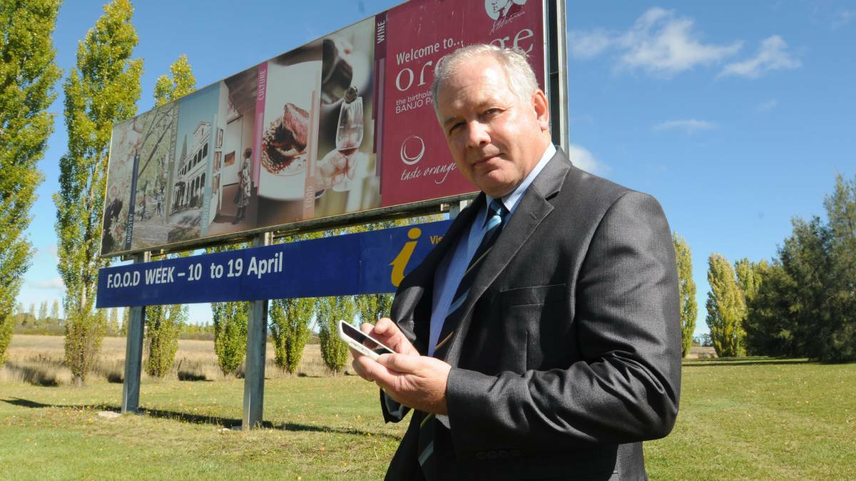TAKING CONTROL: Councillor Jeff Whitton believes a community-managed telecommunications network could attract technology-based businesses to Orange.