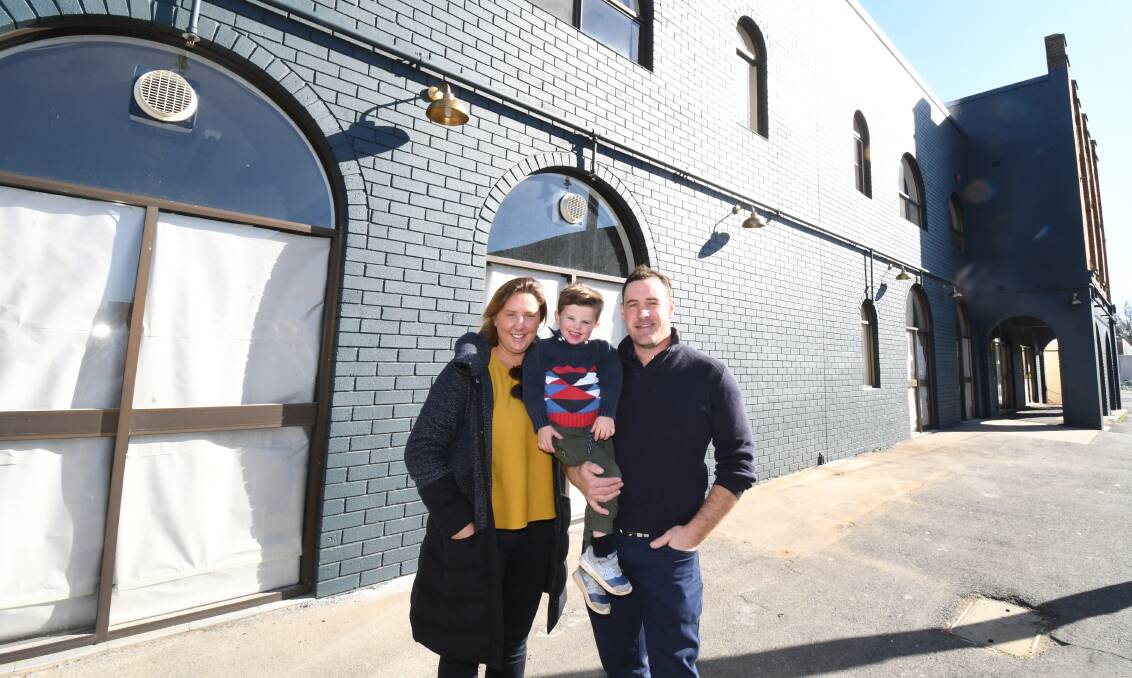 SMALL BUSINESS HAVEN: Prue, Alfie and Andrew Swain. Photo: JUDE KEOGH 0729jkswain1