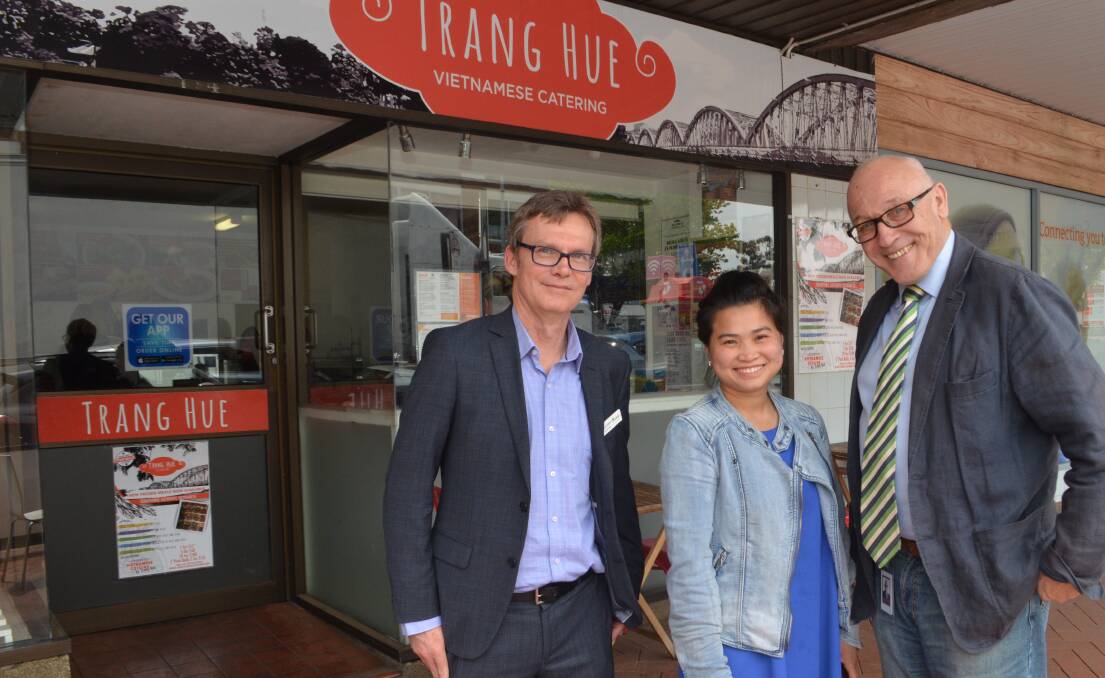 SUCCESS: Central West Business HQ executive officer Wayne Sunderland, Trang Hue owner Trang Le and Minister for Small Business Damien Tudehope.