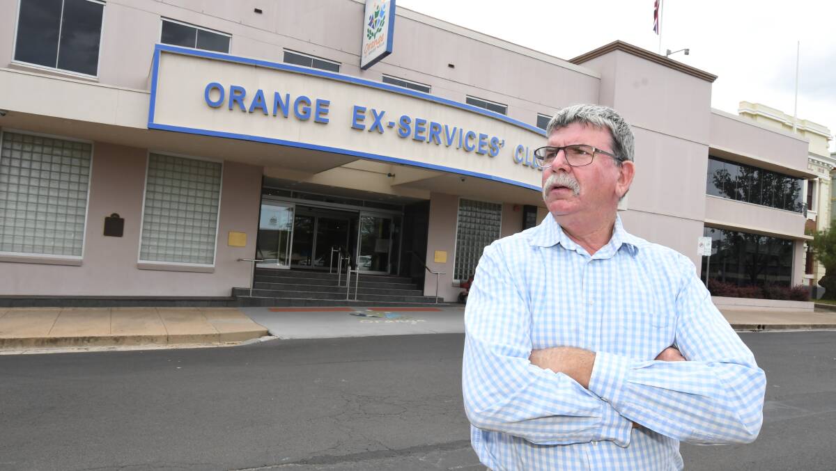 MORAL STANCE: Councillor Glenn Taylor wanted to reverse Orange City Council's decision not to pursue costings to upgrade the Orange Ex-Services' Club pool. Photo: JUDE KEOGH 0313jkglenn1