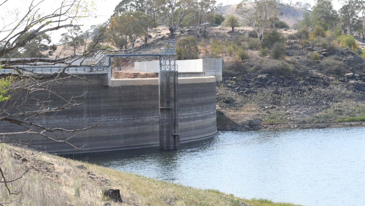 DWINDLING: Dam levels are getting low in Orange's water supply. Photo: CARLA FREEMAN
