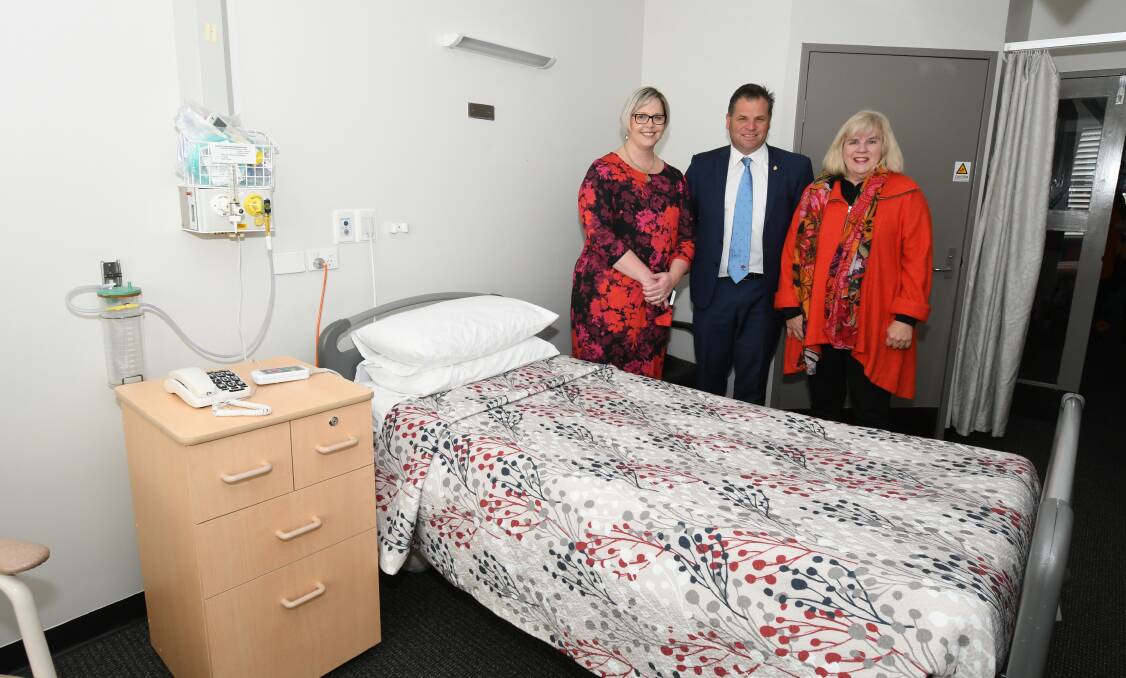 FIRST LOOK: Dudley Hospital CEO Pru Buist, Member for Orange Phil Donato and Orange Push for Palliative Care president Jenny Hazelton in one of the rooms proposed for palliative care. Photo: JUDE KEOGH 0724jkpal1