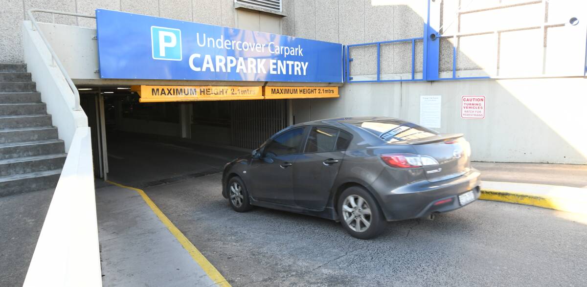 LONGER STAY: The Orange City Centre car park could be extended to three hours of free parking if council approves the centre's request. Photo: CARLA FREEDMAN 0820cfcarpark7