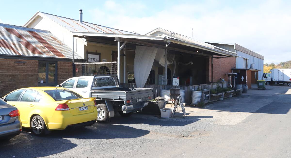 MAKEOVER PLANNED: The Agrestic Grocer on the Mitchell Highway. Photo: CARLA FREEDMAN