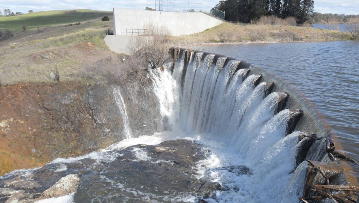 OVERFLOWING: Spring Creek Dam, a key part of Orange's water supply, has been full since August. Photo: CARLA FREEDMAN