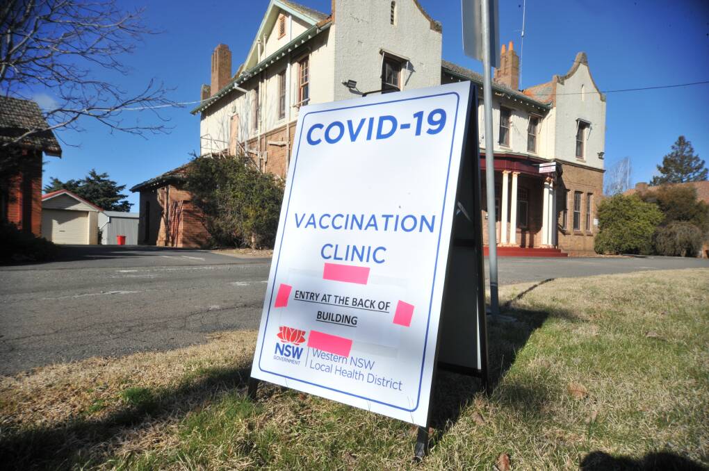 SIGN OF THE TIMES: The Western NSW LHD's vaccination clinic at Bloomfield where Pfizer supplies have been reduced to help students in Sydney. Photo: JUDE KEOGH