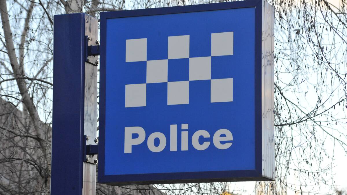 Police call off pursuit of Ford Falcon after it was driven in a dangerous manner