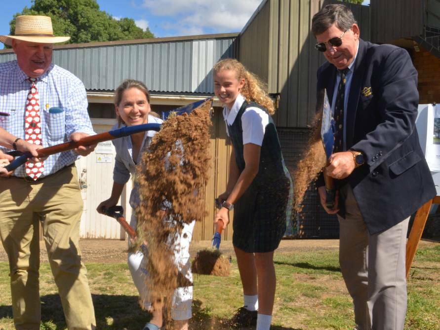 FIRST SOD: Young star Phoebe Litchfield (third from left) joined fellow cricketer and Australian representative Jo Hunter, mayor Reg Kidd (right) and Rick Colless in turning the first sod at the cricket centre eight months ago.