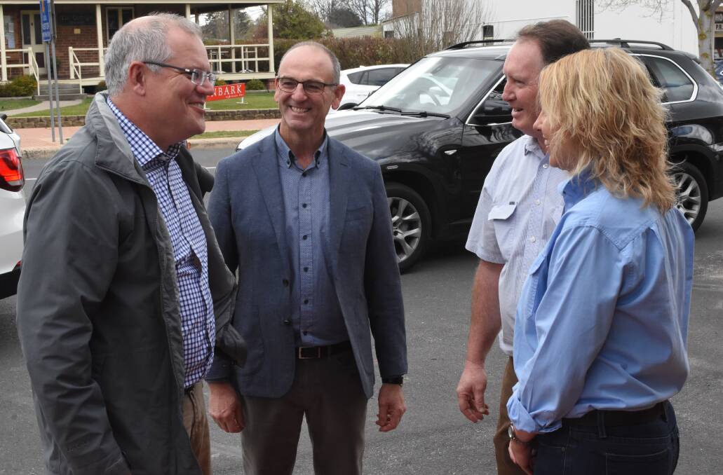 Images of Scott Morrison's visit to the Central West on Sunday