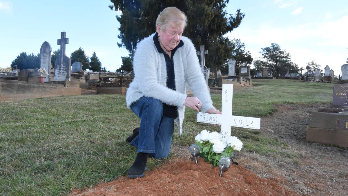 HEARTBREAKING: Robyn Vidler said that she felt disgusted upon finding that her husband's two month old grave had been damaged. Photo: Mark Logan.
