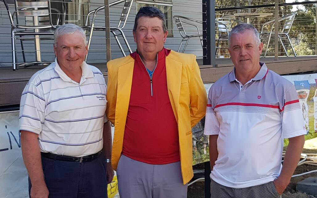 CHAMPIONS: Blayney Open champion Robert Payne (middle), flanked by C grade winner Ian Forrester and B Grade champion Gavin Stammers. Photo: CONTRIBUTED