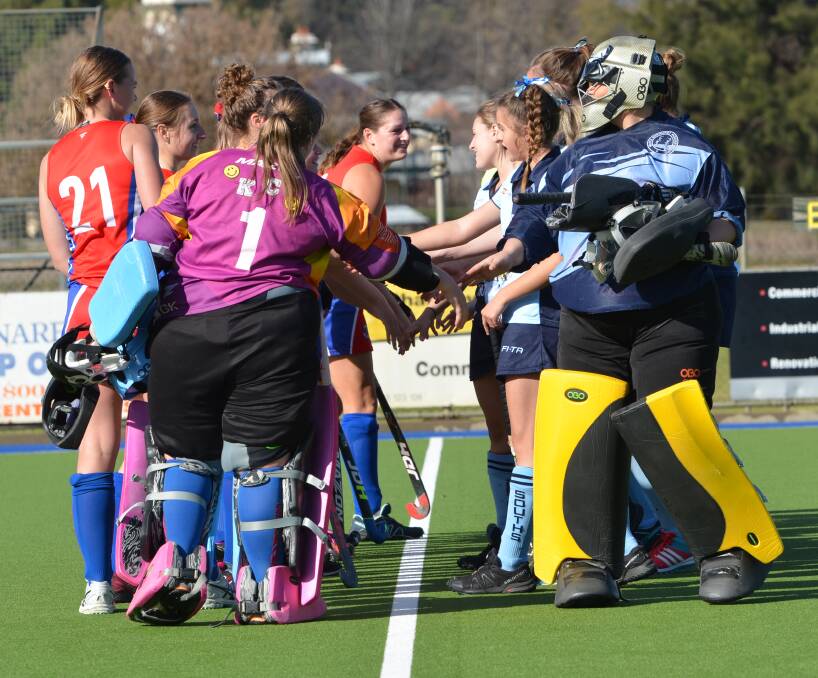 LOCKED IN A BATTLE: Souths hopes to replace Confederates in the top four to make its first women's Premier League Hockey finals appearance since 2015. Photo: ANYA WHITELAW