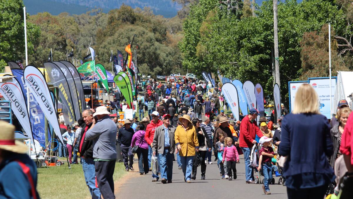 HAPPY: Large crowds flock to the 2018 Australian National Field Days at Borenore. The 2020 event was cancelled in July due to COVID-19. Photo: SUPPLIED