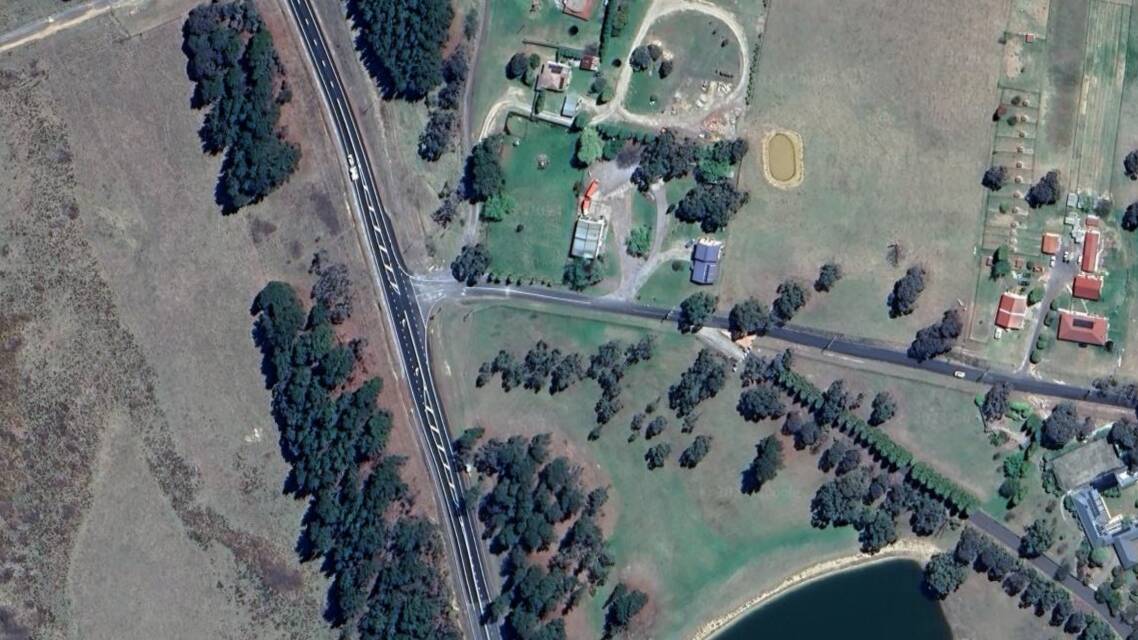The Castlereagh Highway and Springvale Lane intersection, near where the two-car crash occurred. Picture Google Earth. 