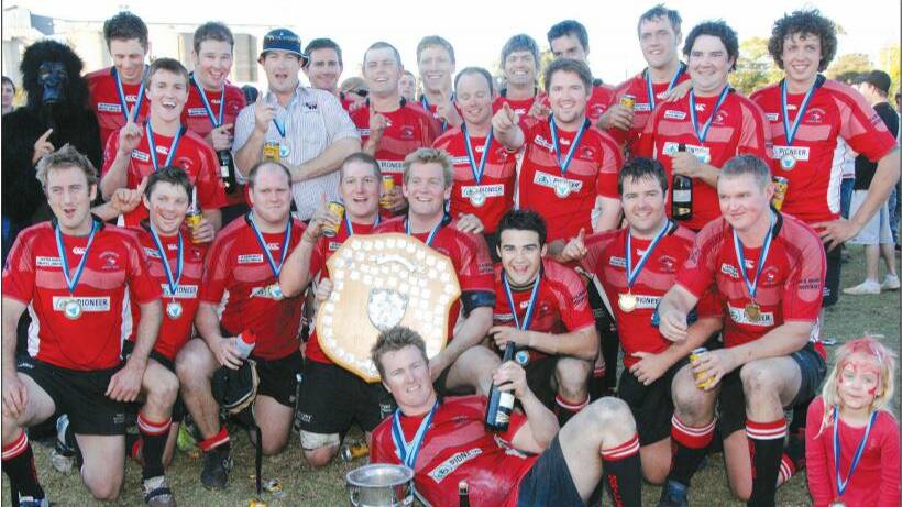 'AN UNBELIEVABLE DAY': Narromine celebreates the 2009 Blowes Clothing Cup title. 