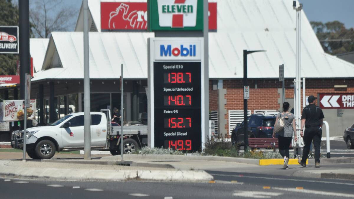 The 7Eleven on Summer Street was selling unleaded fuel for 138.7 cents per litre. 