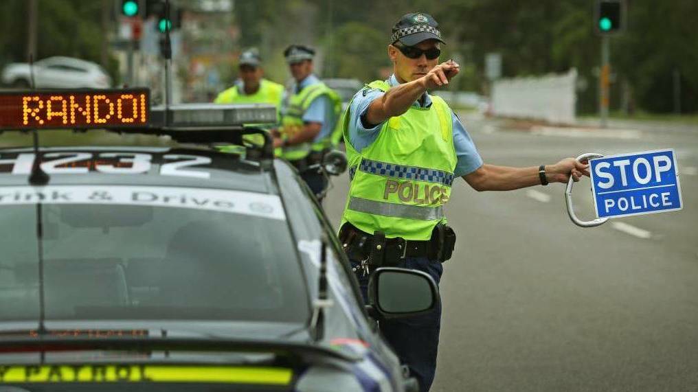 CROSSING BLITZ: Motorists in the Central West Region who gamble with their safety at level crossings could face three demerit points and a $457 fine as part of the blitz. Photo: FILE
