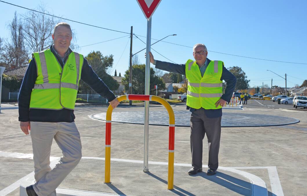 UP AND RUNNING: Orange City Council's Technical Services Director Ian Greenham and Infrastructure Committee chair Cr Jeff Whitton. Photo: CONTRIBUTED