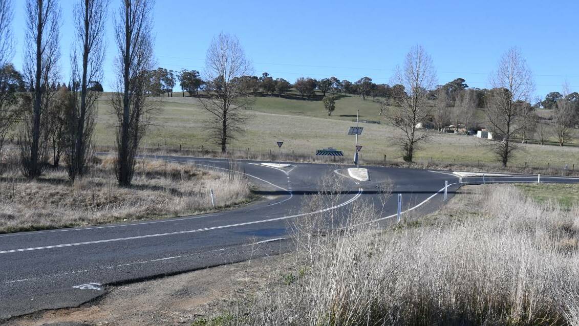 UPGRADE: The new section of the Southern Feeder Road will start from the interestion of Dairy Creek Road and the Mitchell Highway (pictured) and run to Elsham Avenue. Photo: CARLA FREEDMAN