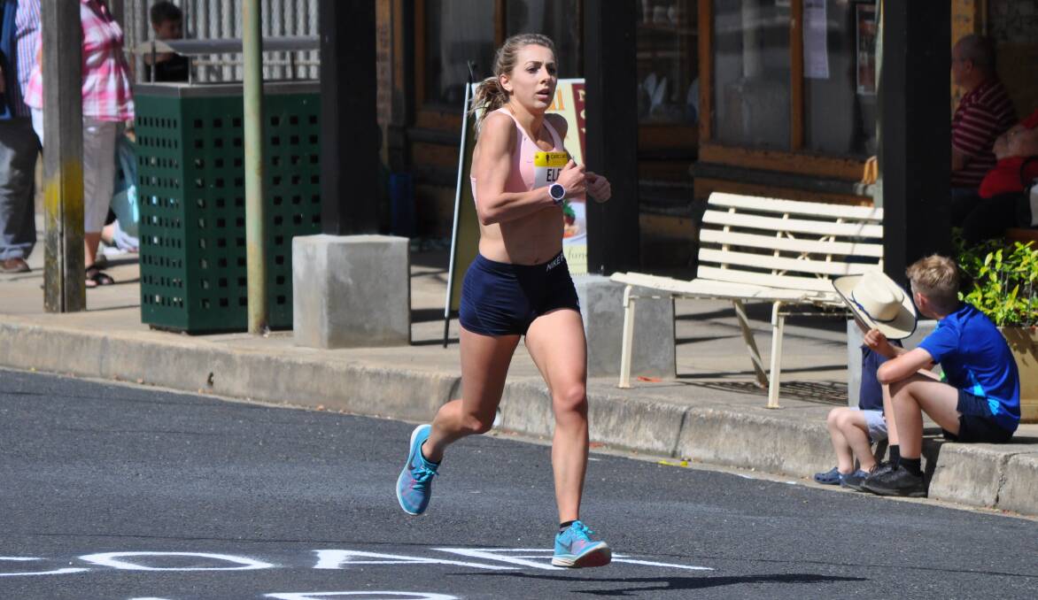 ON THE RUN: Elese Gallen managed to defy the tough conditions to be the first female past the post in the 10 kilometre event, finishing second overall as well. Photo: NICK McGRATH