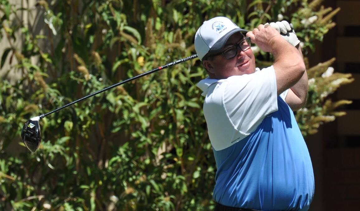 BACK FOR A CRACK: Mark Hale will lead Mudgee's shot at a fourth-straight CWDGA division one pennants crown in 2019. Photo: NICK McGRATH