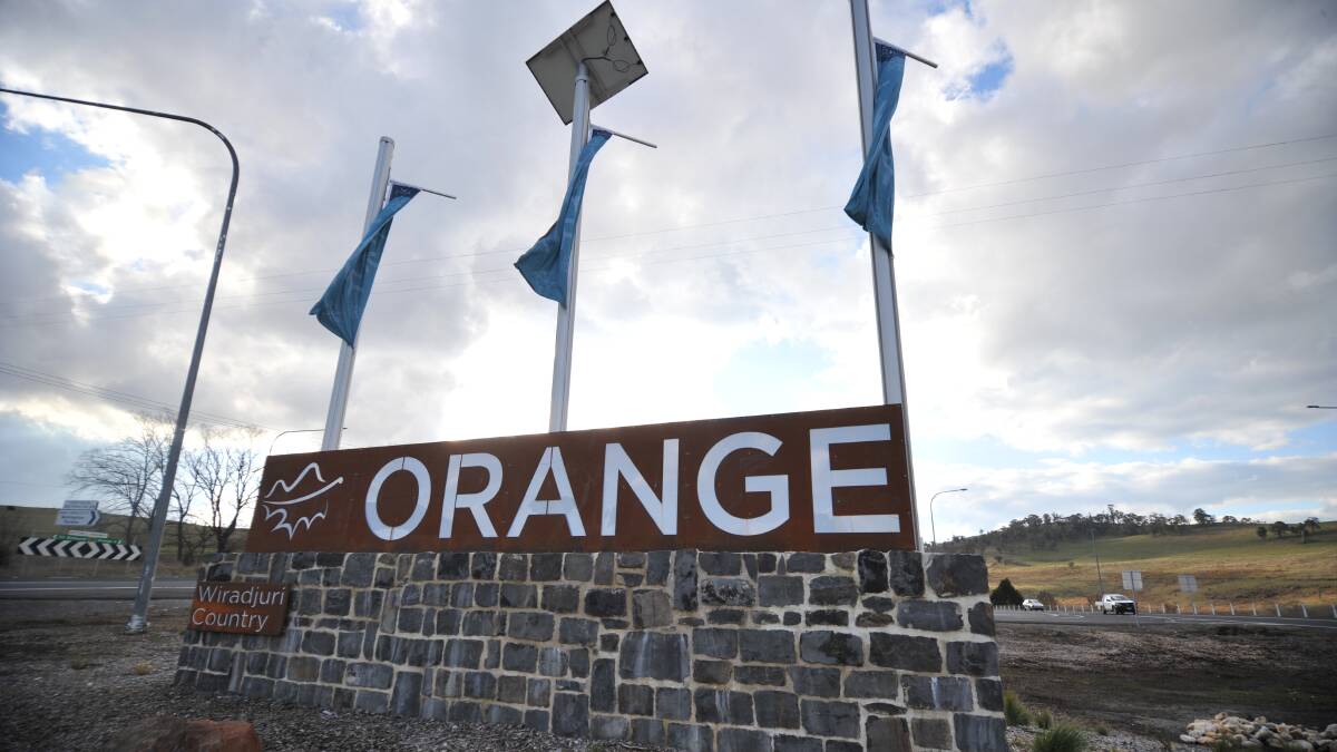 The new welcome to Orange signs you can find on the Mitchell Highway, east of Orange. Photo: JUDE KEOGH