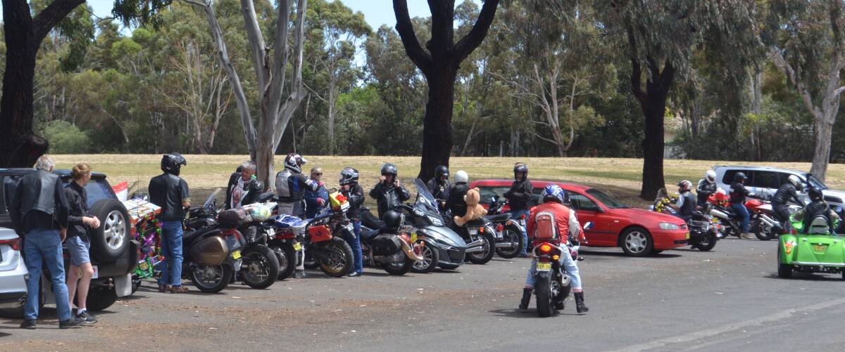 Motorbike enthusiasts from across Orange ride in the