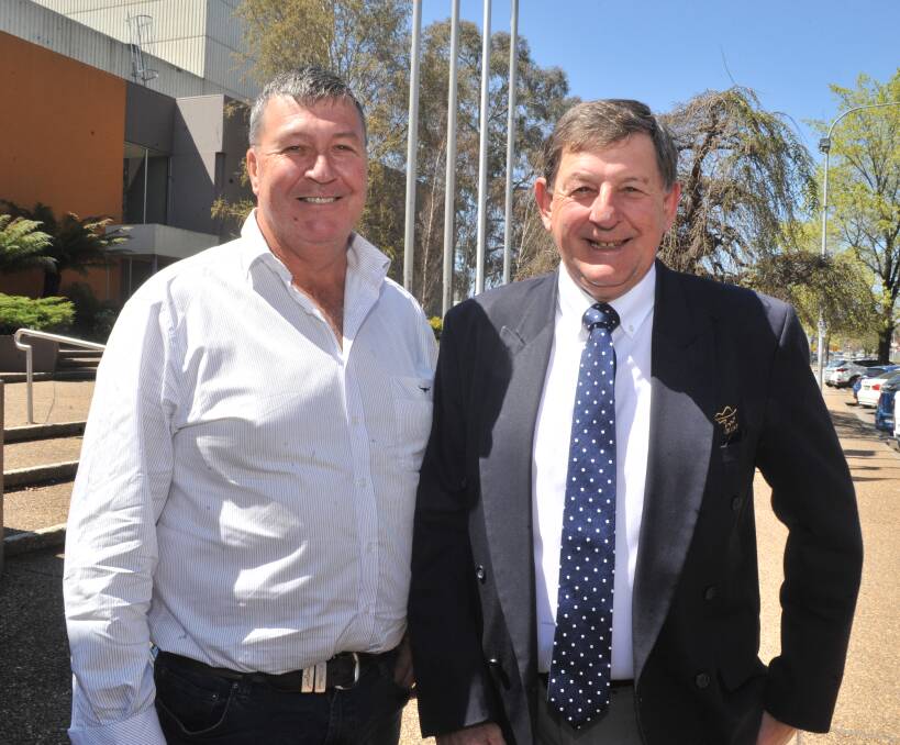 WATER WISE: Cabonne mayor Kevin Beatty pictured with Orange mayor Reg Kidd. FILE PHOTO