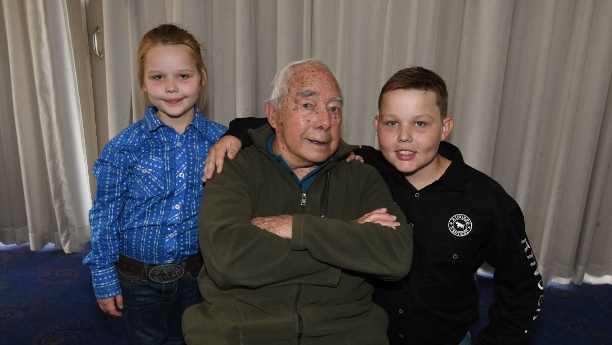 GENERATIONS APART: Len Guy celebrated his 105th birthday with great great grandchildren Laycee Hutchison and Coby Hutchison on Saturday. Photo: JUDE KEOGH