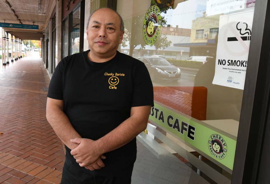 HARD TIMES: Cheeky Barista Cafe Owner Rodney Soo says small businesses in Orange were already facing financial troubles and the drought has made it worse. Photo: JUDE KEOGH 05112jksoo2