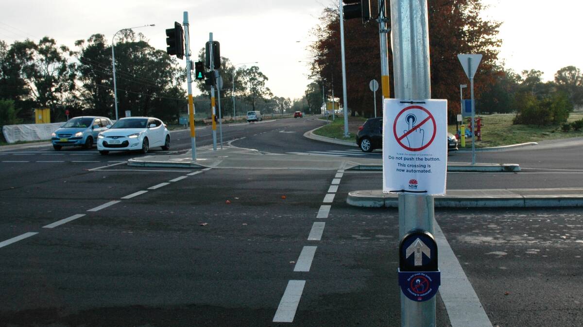 ALWAYS THINKING: Pedestrian lights around Orange Hospital have been automated so that people don't have to press the button to cross. Photo: SUPPLIED.