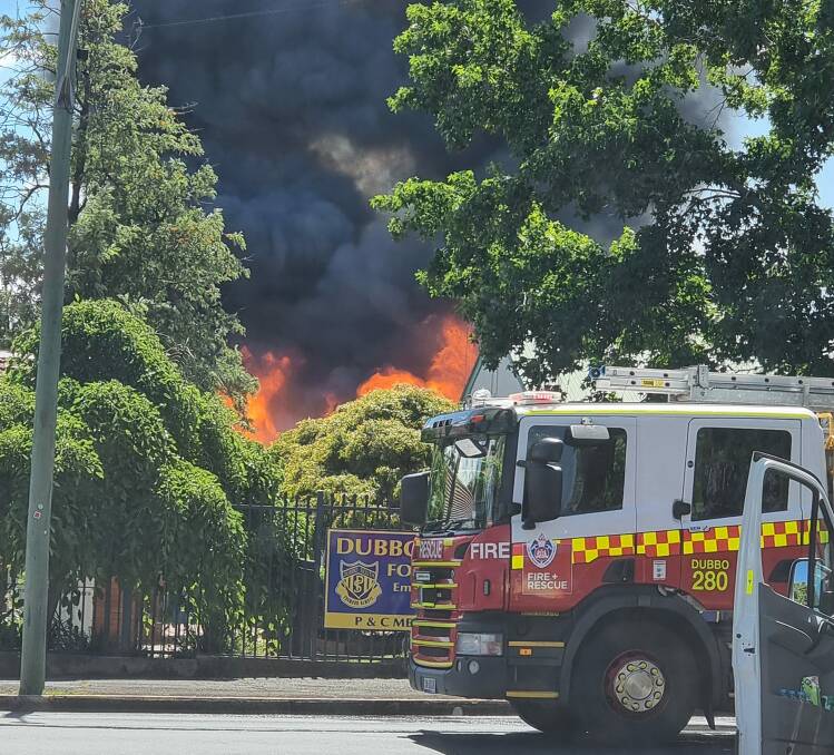 Emergency services were called to Dubbo South Public School about 2.30pm on Thursday. Photo: WAYNE GRAY