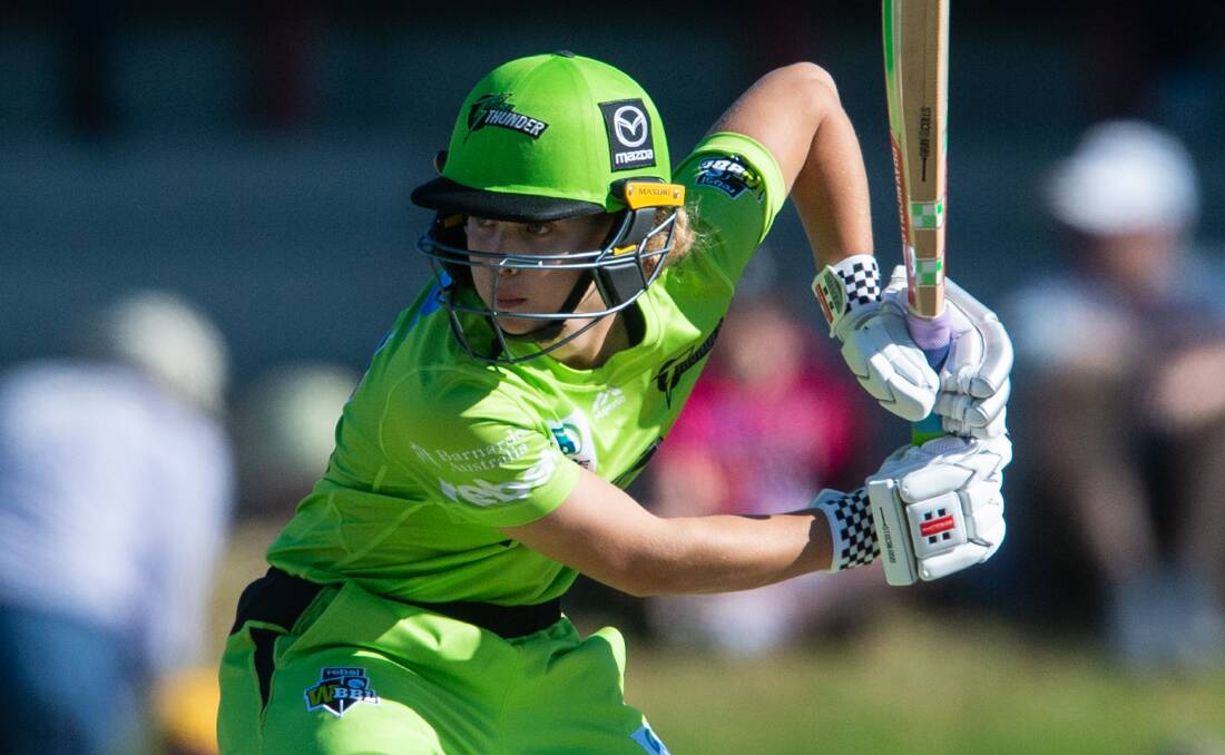 DOUBLE UP: Phoebe Litchfield and her Sydney Thunder picked up back-to-back wins over the weekend. Photo: IAN BIRD/SYDNEY THUNDER