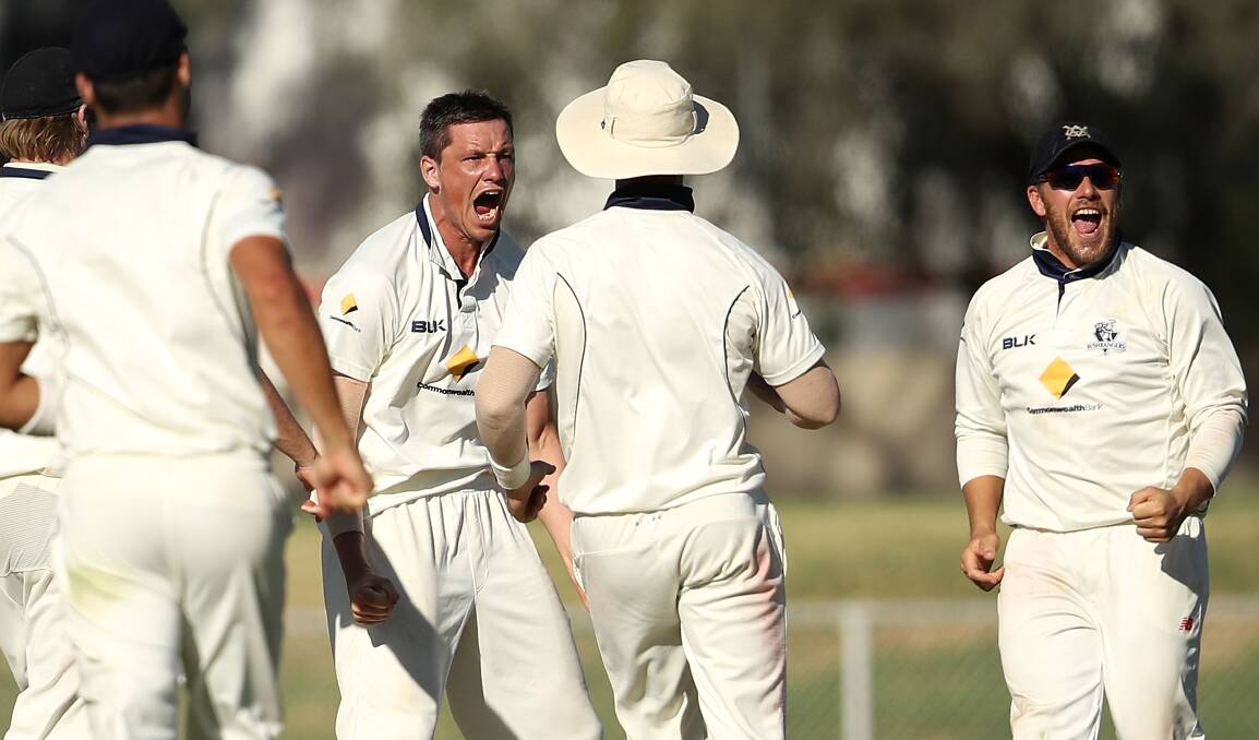 DECIDER BOUND: Chris Tremain celebrates a 
wicket with his teammates against Queensland.
Photo: GETTY IMAGES