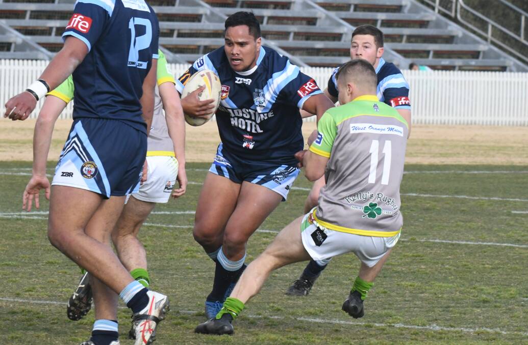 SIDELINED: Hawks captain-coach Willie Heta is trying to make sure he's fit for the finals. He's pictured here having a run against CYMS a fortnight ago, just seconds before suffering a knee injury. Photo: CARLA FREEDMAN