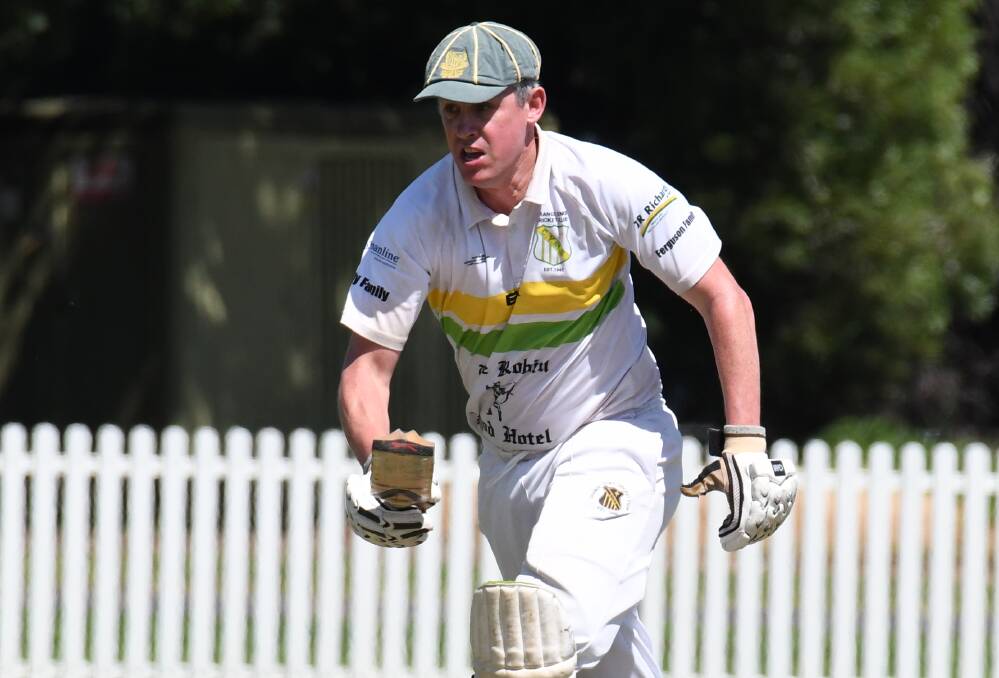 QUICK SINGLE: CYMS' Dave Neil pinches a quick one on his way to an unbeaten ton this summer. Photo: JUDE KEOGH