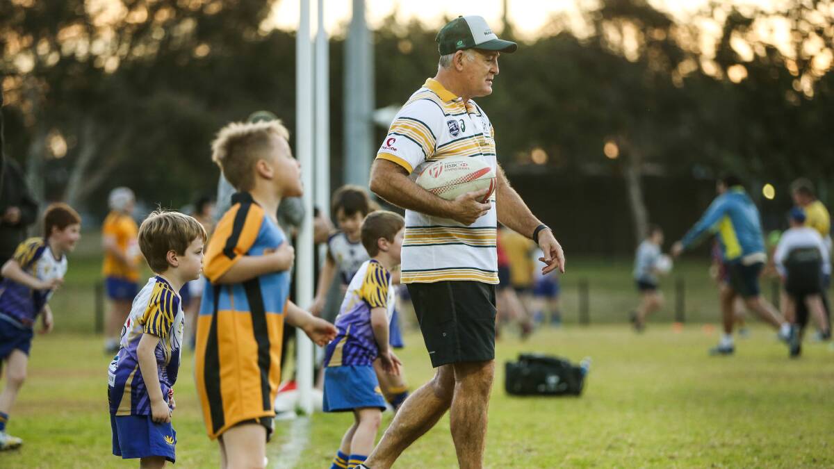 MENTORING ROLE: David Campese watches over a Classic Wallabies clinic last year, he's hosting his own clinic at Mudgee on Saturday. Photo: MARINA NEIL/NEWCASTLE HERALD