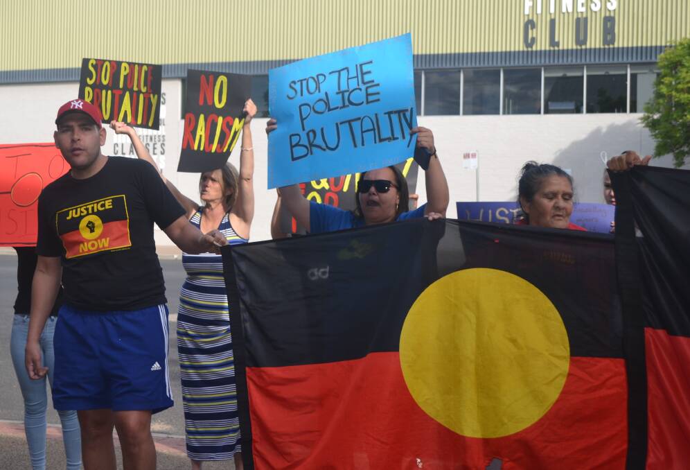 Photos of the protest outside Bathurst Police Station