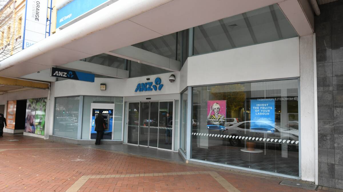 ANZ bank to close for two months during change to ‘digi-branch’