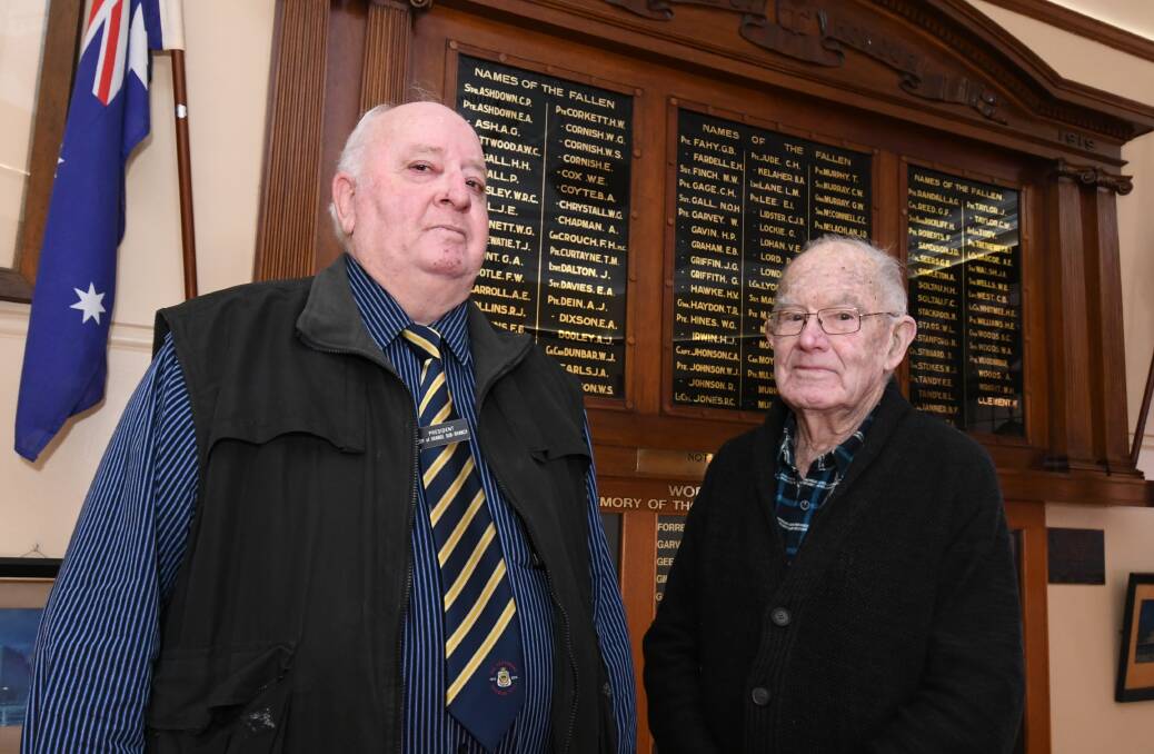 REMEMBERING: Veterans Lindsay Wright and Les McGaw will be commemorating Victory in the Pacific and Vietnam Veteran's Day next month. Photo: JUDE KEOGH. 