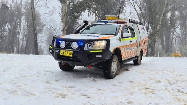 SNOW EMERGENCY: The SES was kept busy across the weekend. Photo: SUPPLIED