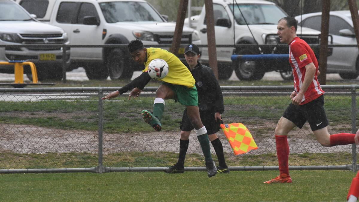BACK AGAIN: CYMS and Barnies Beyond Blue met for the first time since the rain-drenched ODFA B grade grand final in 2019. Photo: JUDE KEOGH
